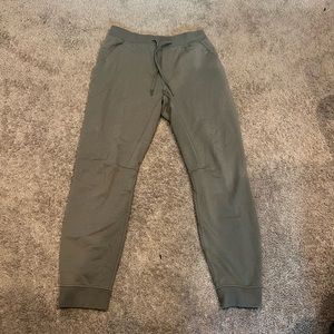 Lululemon joggers